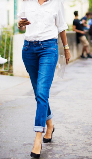 Tucked in shirt with jeans and ballet flats. This is such a good everyday look to run errands and even to the office on a Friday